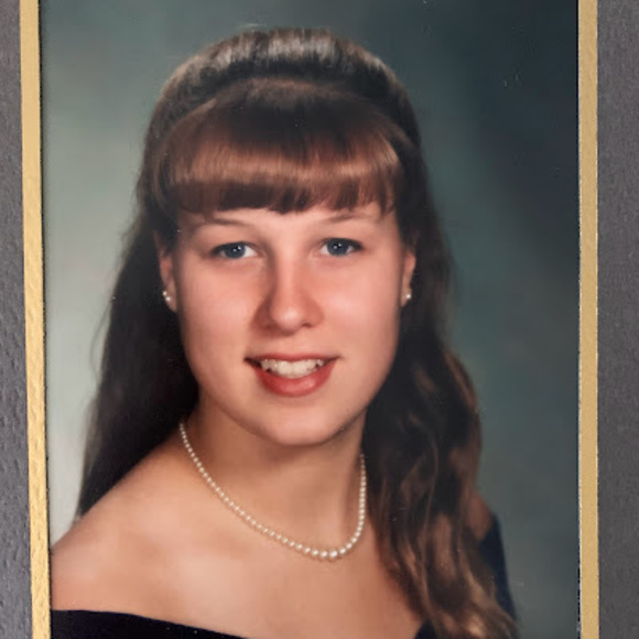 Meet your Posher, Lora - Picture 1 of 1